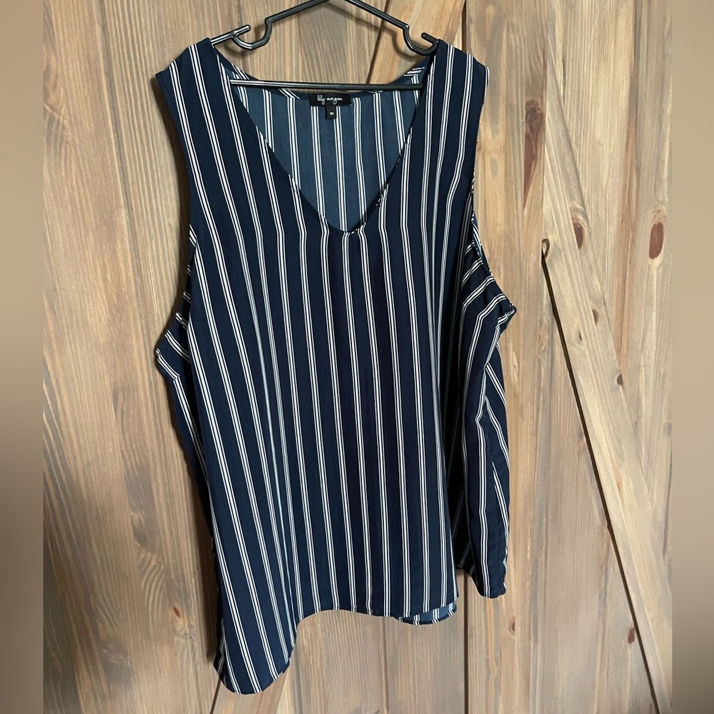 Ladies 3x navy and white stripped blouse
